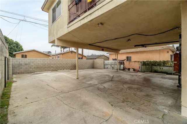 154 E 82nd Place, Los Angeles, CA 90003