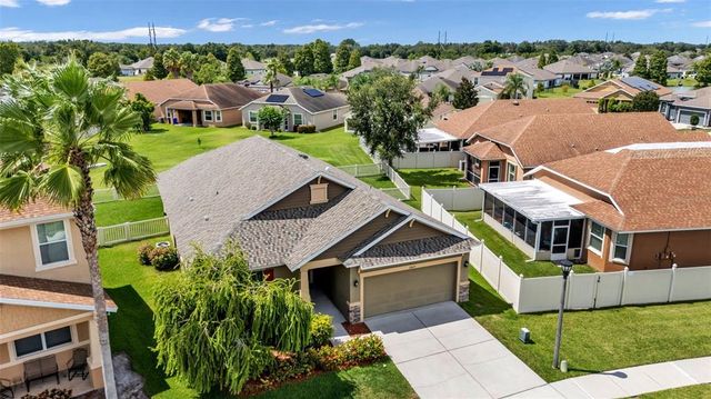 2407 LADOGA DRIVE, Lakeland, FL 33805