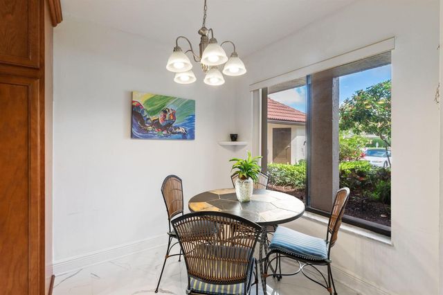 10110 Cedar Point Boulevard 102, Boynton Beach, FL 33437