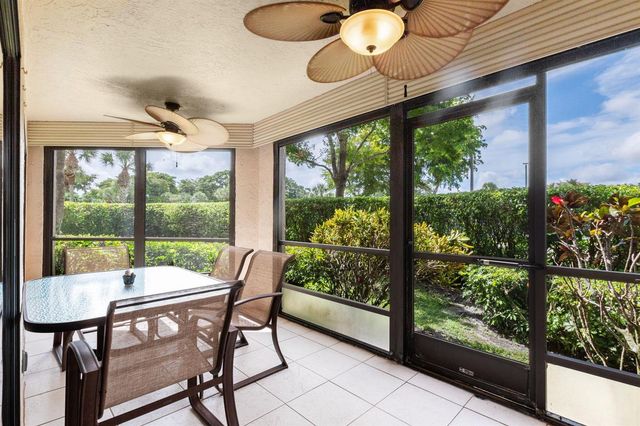 10110 Cedar Point Boulevard 102, Boynton Beach, FL 33437