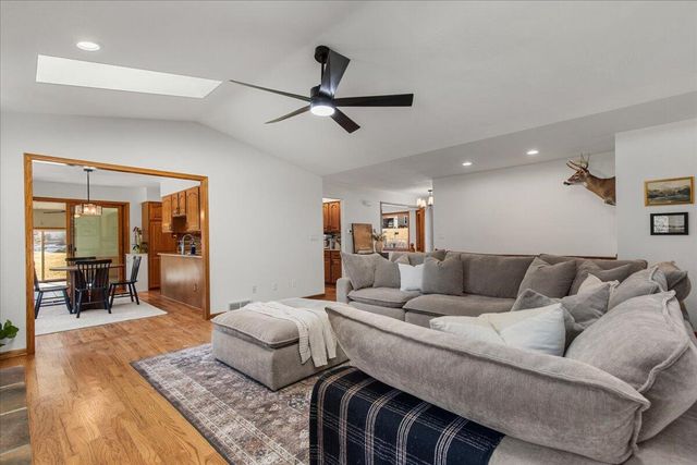 N2753 Windridge DRIVE, Waldo, WI 53093