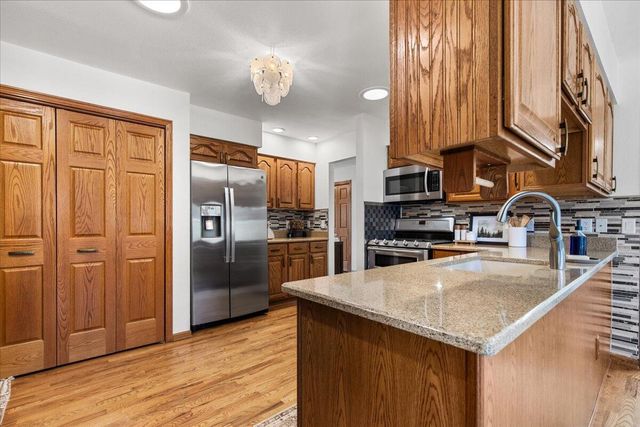 N2753 Windridge DRIVE, Waldo, WI 53093