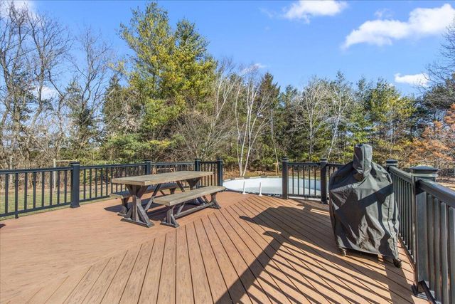 N2753 Windridge DRIVE, Waldo, WI 53093