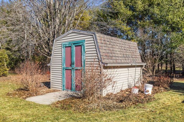 N2753 Windridge DRIVE, Waldo, WI 53093