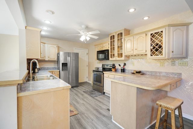 50 Aspen WAY, Moneta, VA 24121