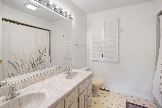 50 Aspen WAY, Moneta, VA 24121