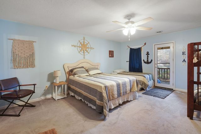 50 Aspen WAY, Moneta, VA 24121