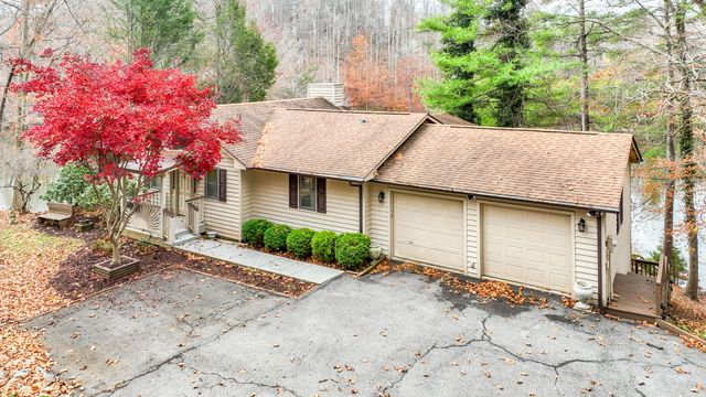 50 Aspen WAY, Moneta, VA 24121