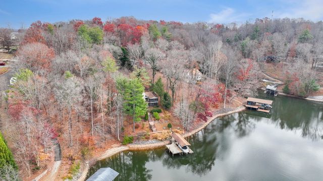 50 Aspen WAY, Moneta, VA 24121