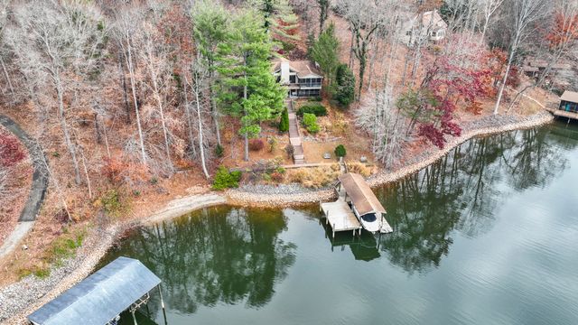 50 Aspen WAY, Moneta, VA 24121