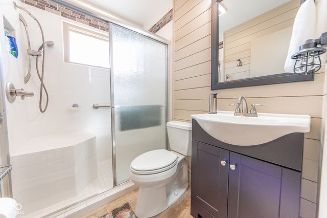 2855 12th Street, Columbus, IN 47201