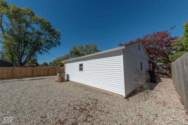2855 12th Street, Columbus, IN 47201