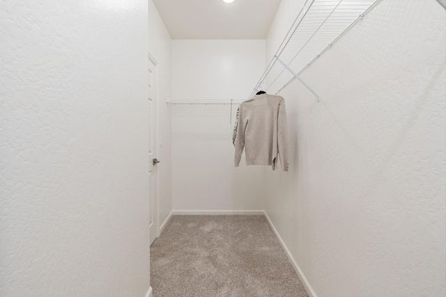 6781 E Oslin Avenue, Fresno, CA 93727