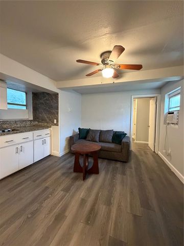 7802 NW 8th Avenue 5, Miami, FL 33150