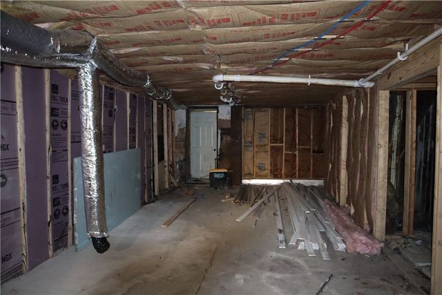 114 E Church Ave, Masontown, PA 15461