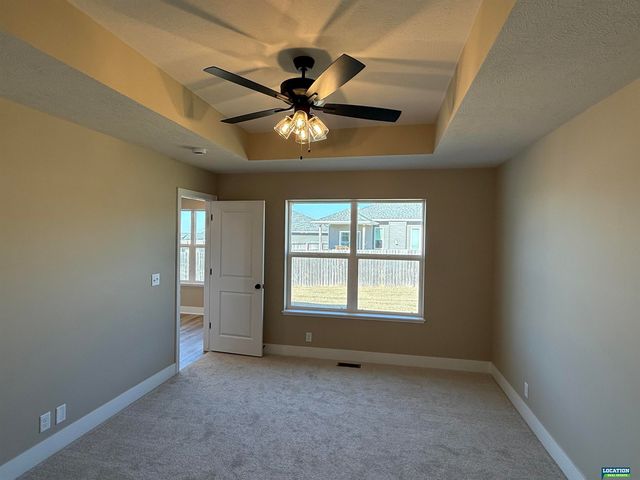 7622 Vera Drive, Lincoln, NE 68516