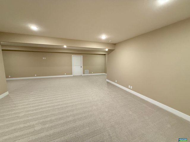 7622 Vera Drive, Lincoln, NE 68516