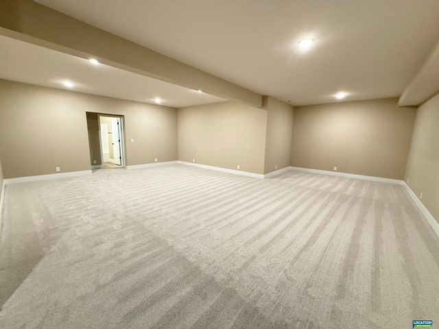 7622 Vera Drive, Lincoln, NE 68516