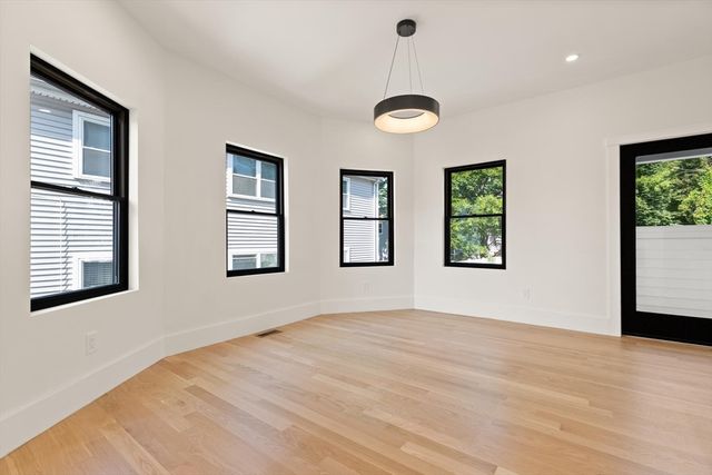 94 Lexington St, Watertown, MA 02472