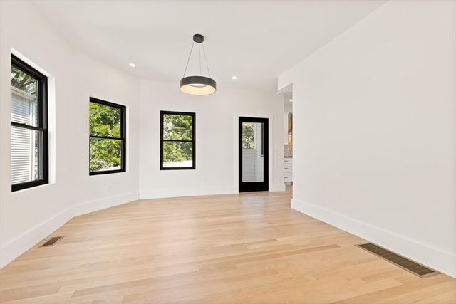 94 Lexington St, Watertown, MA 02472