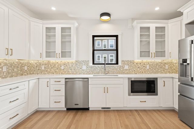 94 Lexington St, Watertown, MA 02472