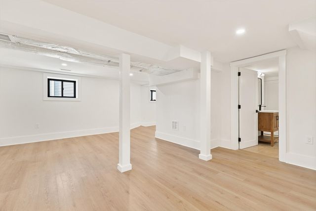 94 Lexington St, Watertown, MA 02472