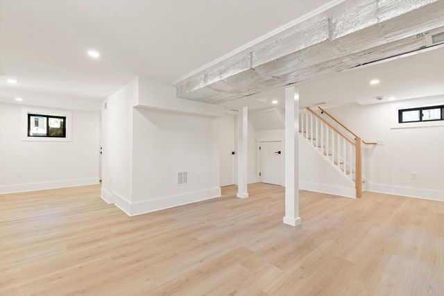 94 Lexington St, Watertown, MA 02472