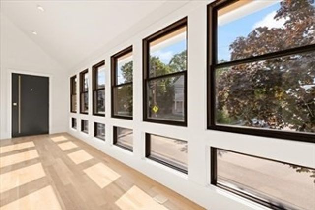 94 Lexington St, Watertown, MA 02472