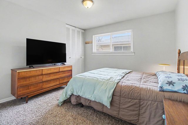 24337 Pennie Street, Dearborn Heights City, MI 48125