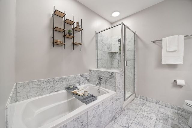 565 W Quincy Street 904, Chicago, IL 60661