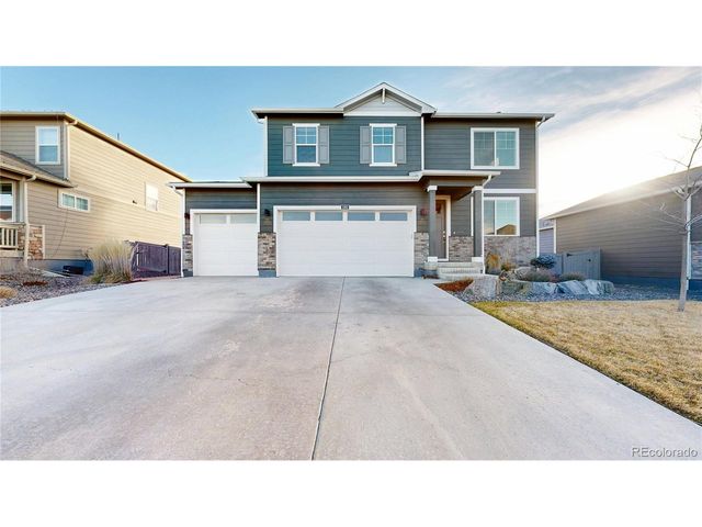 1562 Sun River Rd, Berthoud, CO 80513