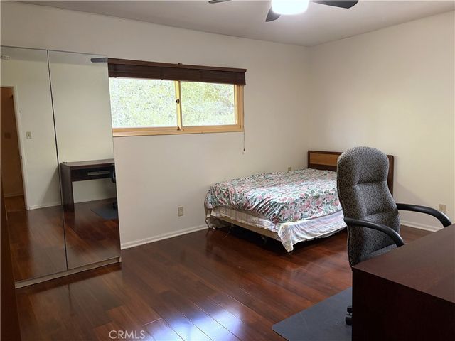 108 Barret, Riverside, CA 92507