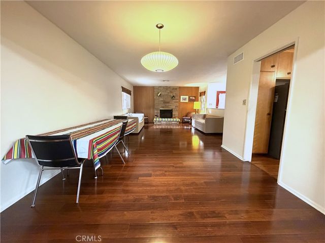 108 Barret, Riverside, CA 92507