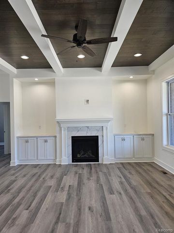 3072 Regatta Drive, Saint Clair, MI 48079