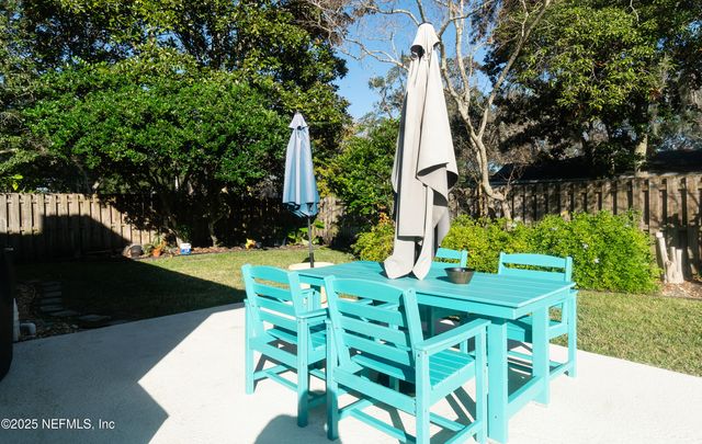 2021 MARYE BRANT Loop N, Neptune Beach, FL 32266