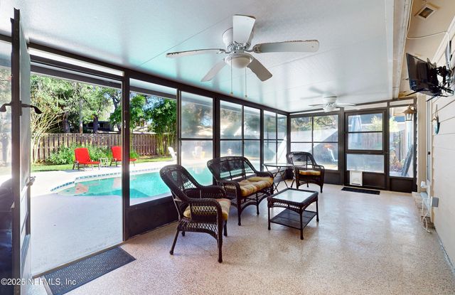 2021 MARYE BRANT Loop N, Neptune Beach, FL 32266