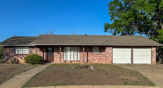 2032 S China, Brady, TX 76825