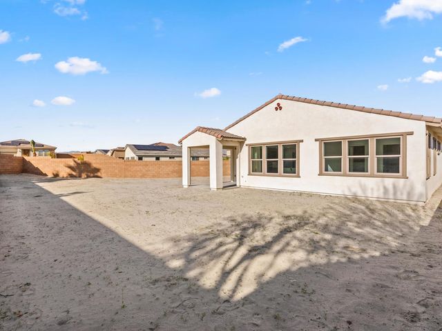 73745 Henri Drive, Palm Desert, CA 92211