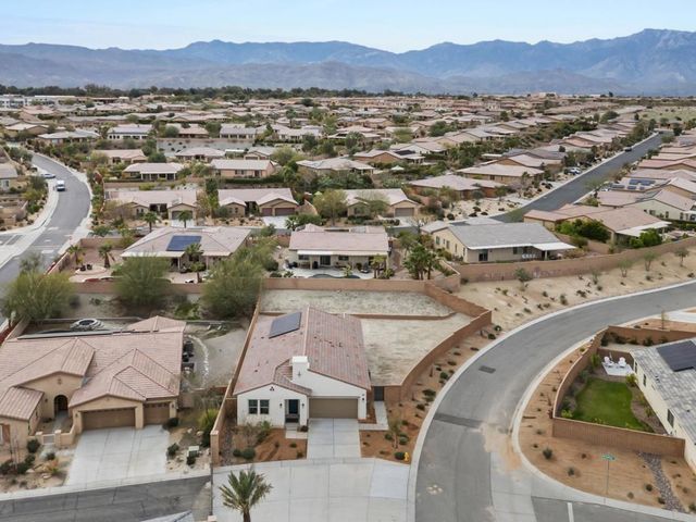 73745 Henri Drive, Palm Desert, CA 92211