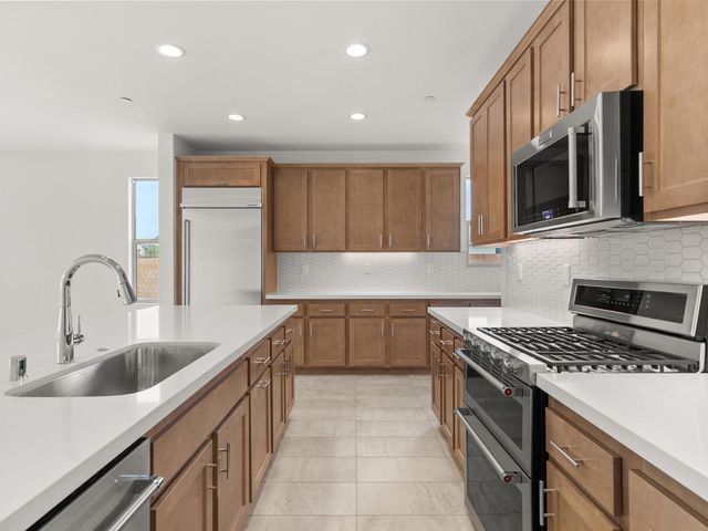 73745 Henri Drive, Palm Desert, CA 92211