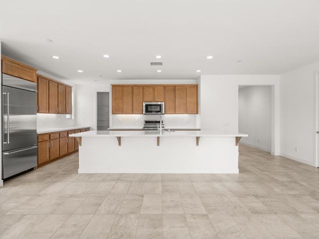 73745 Henri Drive, Palm Desert, CA 92211