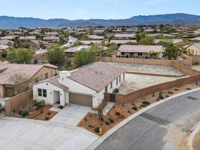 73745 Henri Drive, Palm Desert, CA 92211