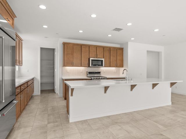 73745 Henri Drive, Palm Desert, CA 92211