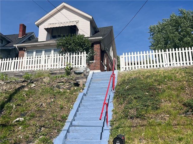 729 Ohio Ave, Glassport, PA 15045