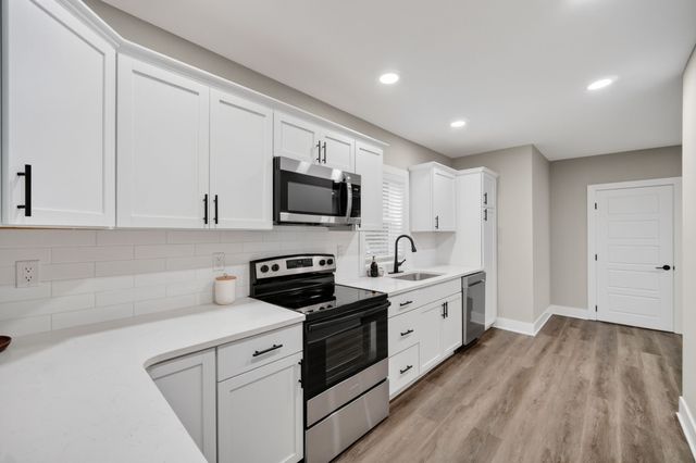 2116 23rd Street, Des Moines, IA 50310
