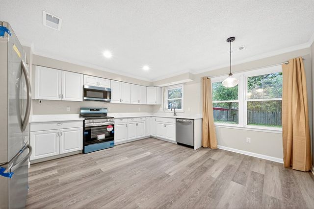 717 Lee Road 0850, Phenix City, AL 36870