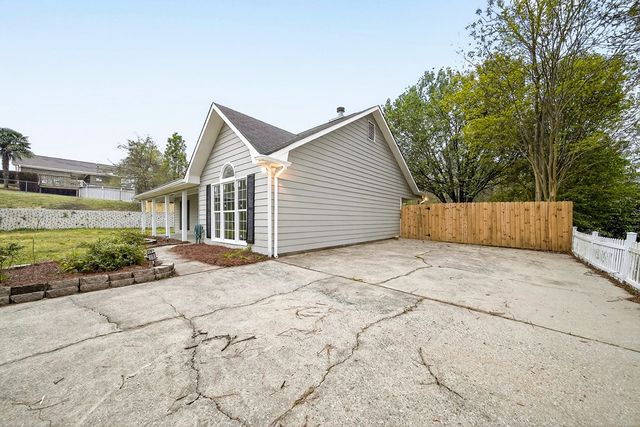 717 Lee Road 0850, Phenix City, AL 36870