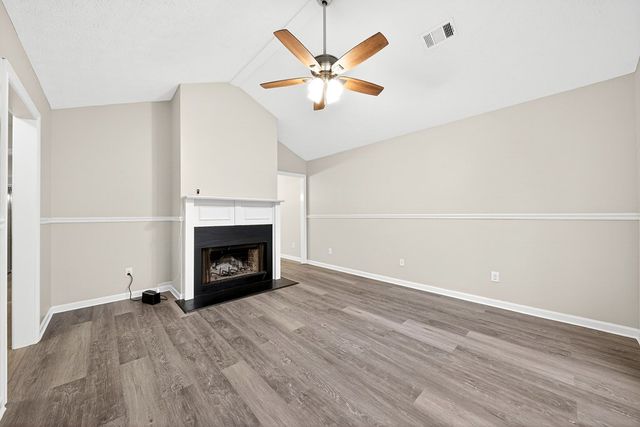 717 Lee Road 0850, Phenix City, AL 36870