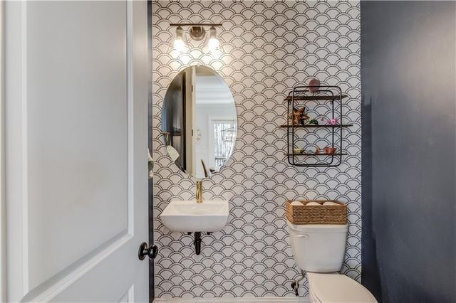 6444 Point Twenty Two, Gainesville, GA 30506