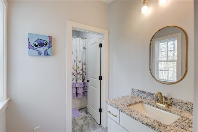 6444 Point Twenty Two, Gainesville, GA 30506